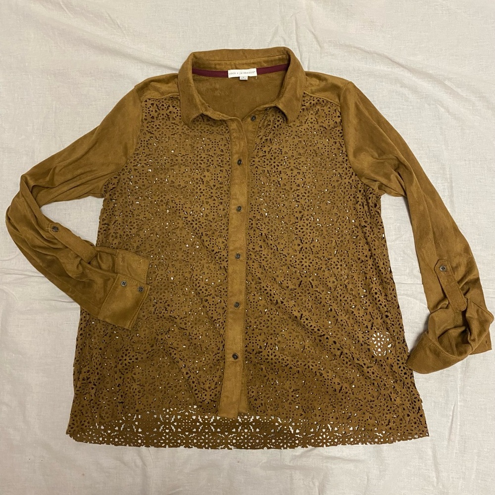 SUEDE FEELING LAZER CUT SHIRT SIZE SMALL